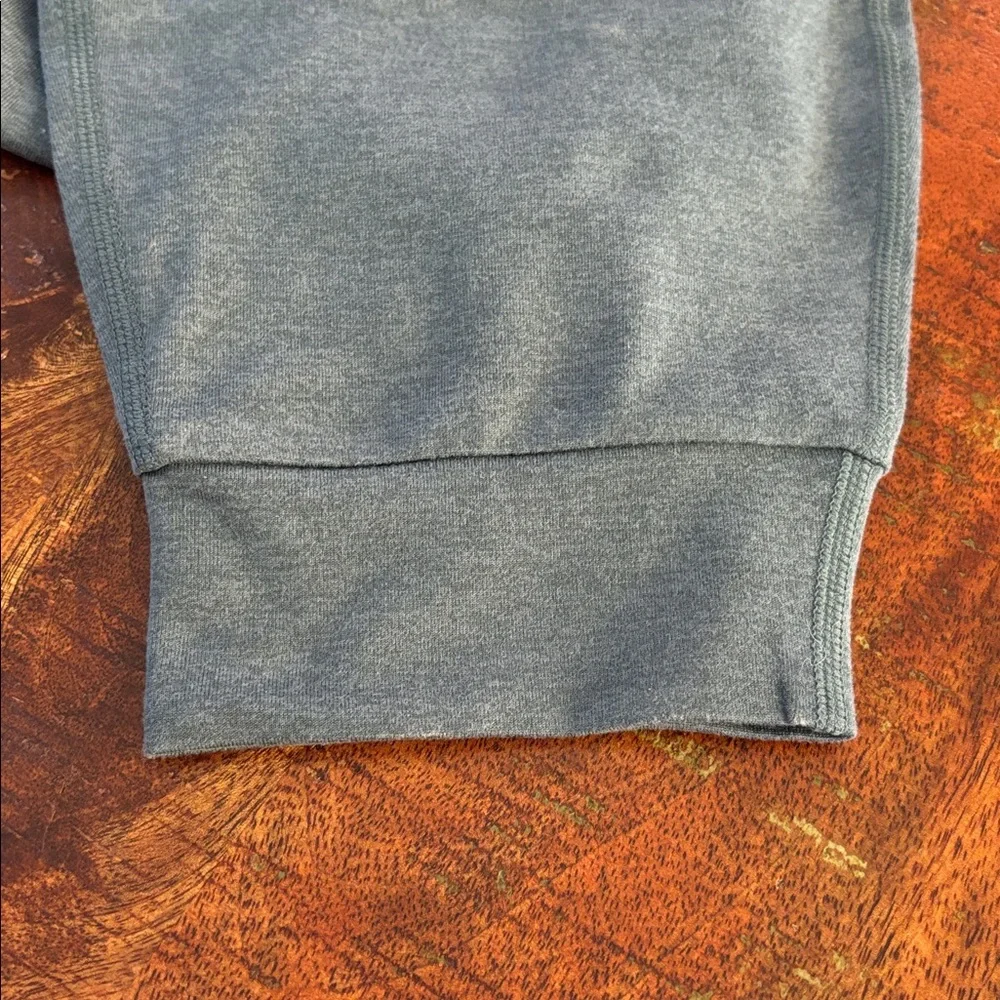 NWT Vuori Performance Jogger - Picture 6 of 9